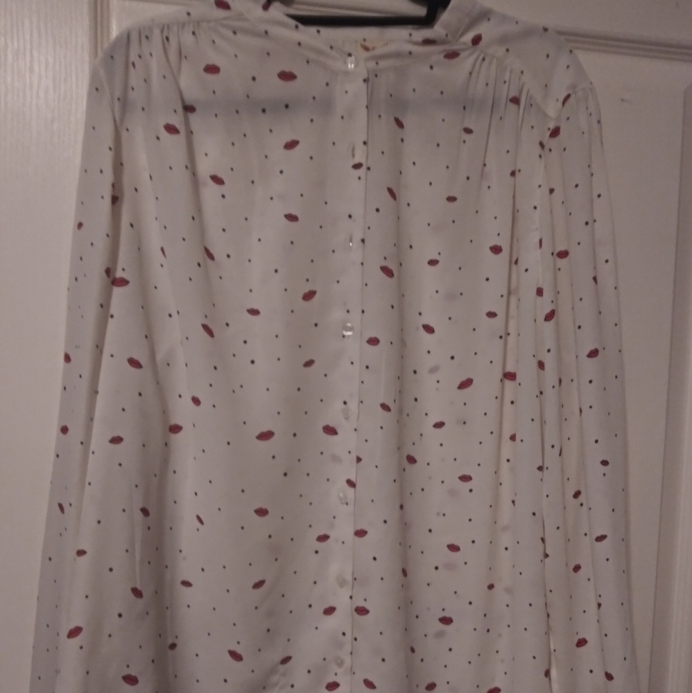 Lip print blouse